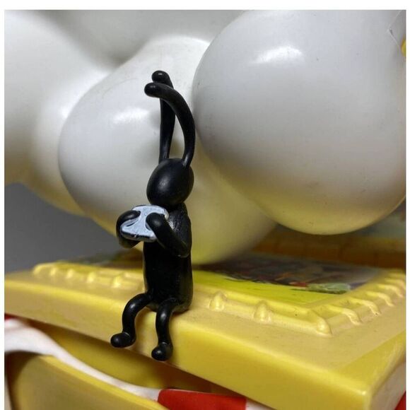 Disney Parks Mickey Minnie Runaway Railway Popcorn Bucket Picnic Basket factory - Picture 7 of 9